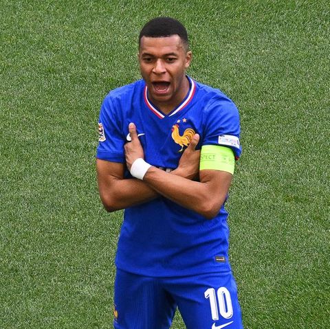 Nations League: Frankreichs Kylian Mbappé jubelt über seinen Treffer zum 0:1