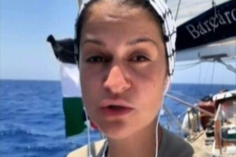 Deutsche Yasemin Acar an Bord der "Madleen"