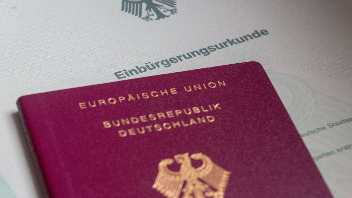 After amendment to the law: number of naturalizations increases to the highest level