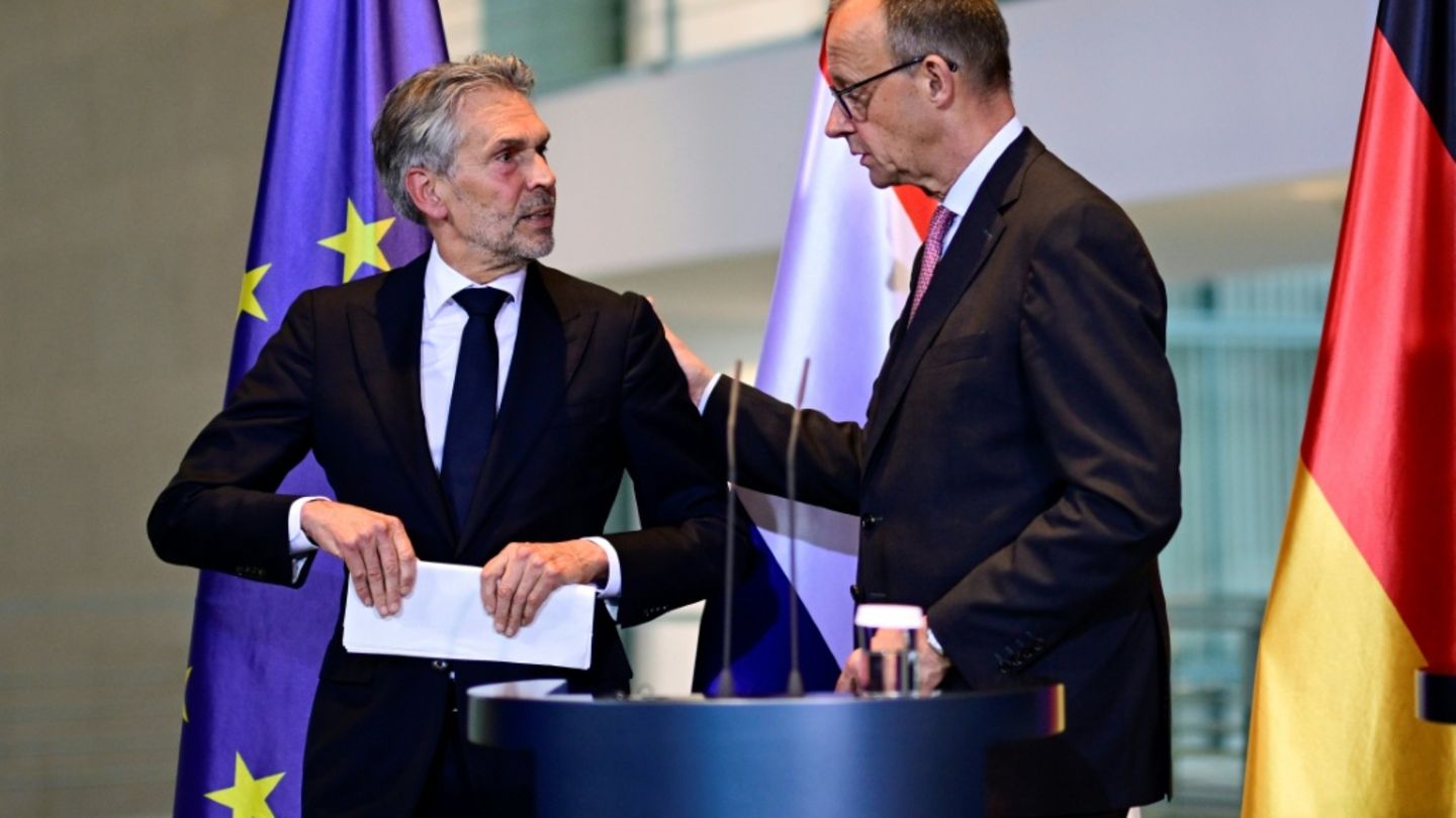 Dick Schoof und Friedrich Merz am Dienstag in Berlin