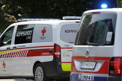 Krankenwagen und Polizei in Graz