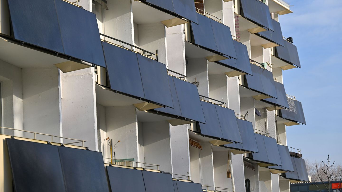 Solar energy: one million balcony power plants | Stern.de