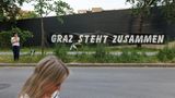 Schild mit der Aufschrift: "Graz steht zusammen"