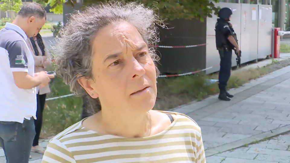 "Er dachte, er stirbt jetzt": Mutter berichtet von Anruf des verletzen Sohnes "Er dachte, er stirbt jetzt": Mutter berichtet von Anruf des verletzen Sohnes