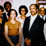 Prince hieß wirklich so, er wurde auf den Künstlernamen seines Vaters John (3.v.r.) – "Prince Rogers" – getauft