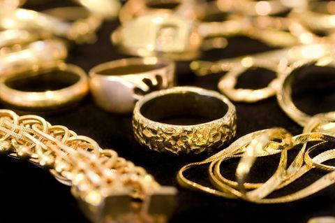 Hoher Goldpreis: So erkennen Sie, was Ihr alter Goldschmuck jetzt wert ist