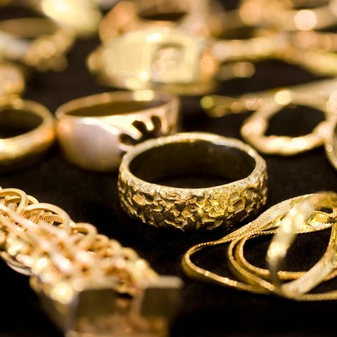 Hoher Goldpreis: So erkennen Sie, was Ihr alter Goldschmuck jetzt wert ist