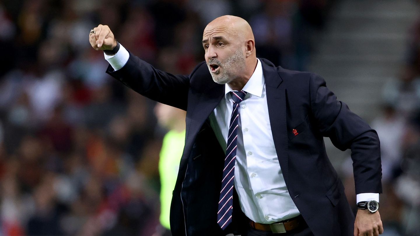 Polish national team: After a dispute with Lewandowski: Poland’s national coach, throws down