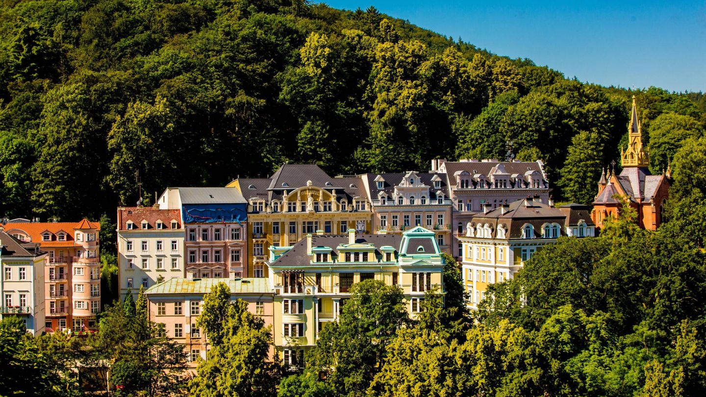 Nürnberg – Karlovy Vary (Karlsbad) Nürnberg – Karlovy Vary (Karlsbad)