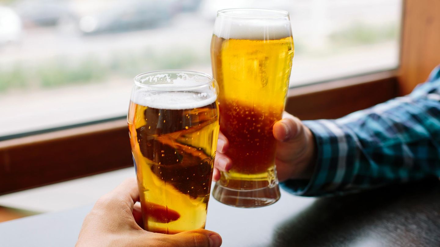 Alcohol: Minister of Health want to prohibit “accompanied drinking”