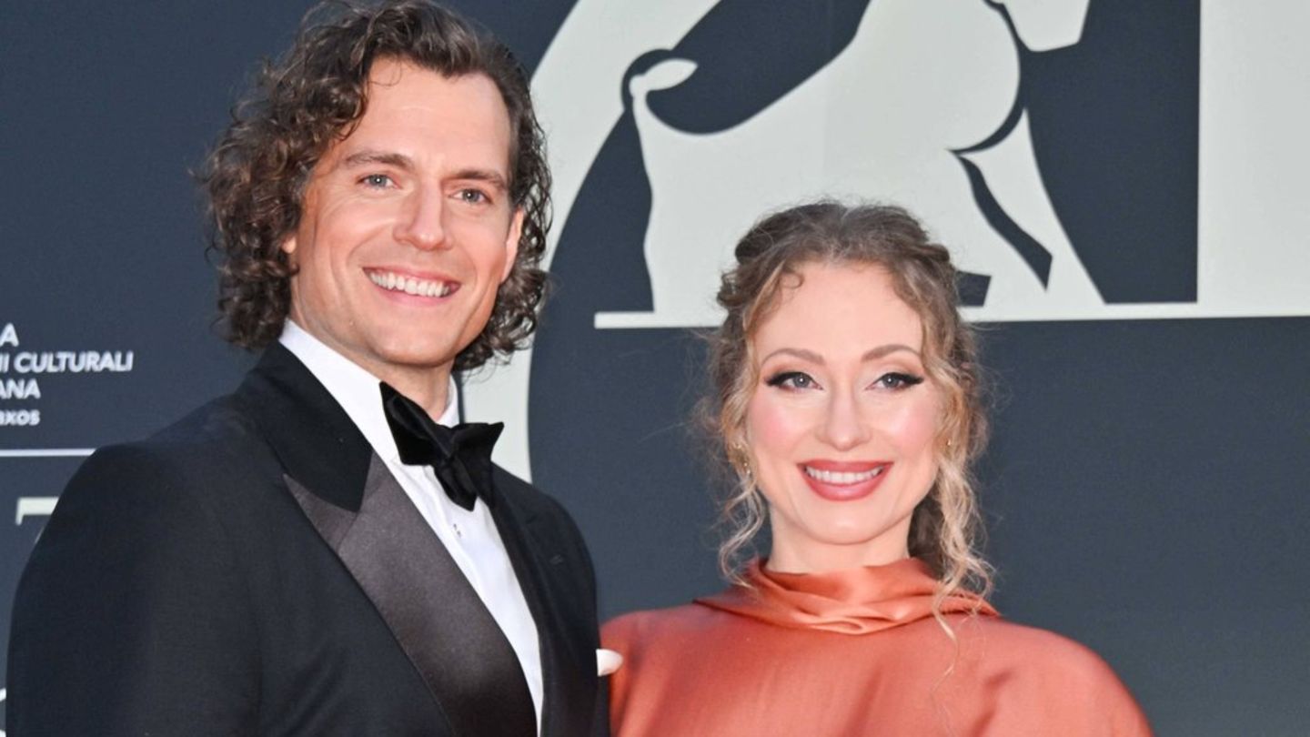 Henry Cavill: He shows himself with his partner in Italy