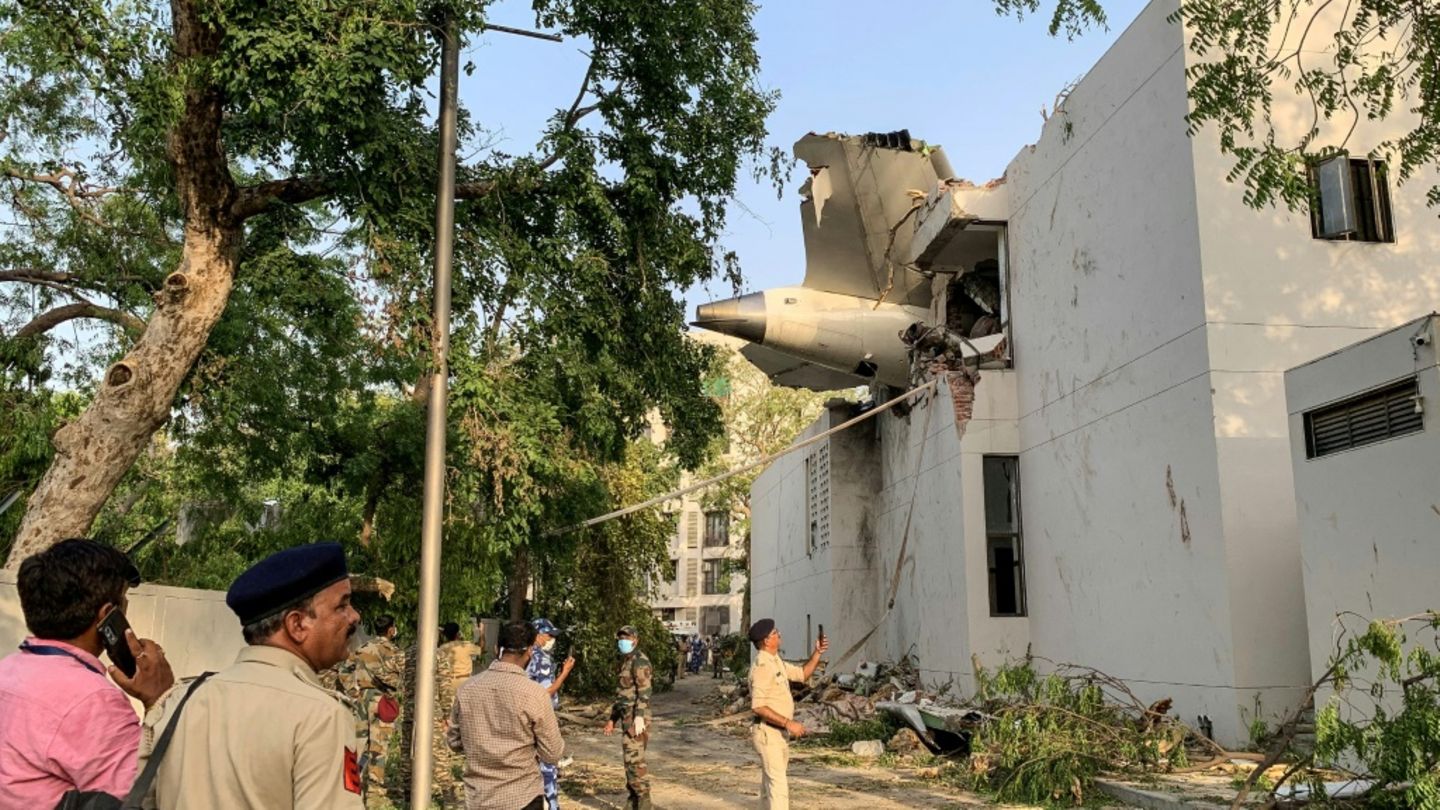 Die abgestürzte Air-India-Maschine in Ahmedabad