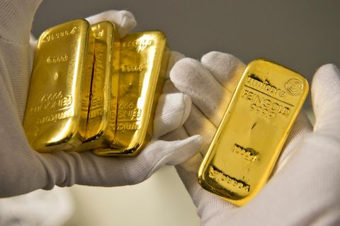 Gold in den Händen