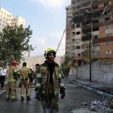 Rettungskräfte in Teheran