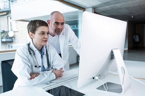 Wir nennen Ihnen ausgezeichnete Rehakliniken für Krebserkrankungen