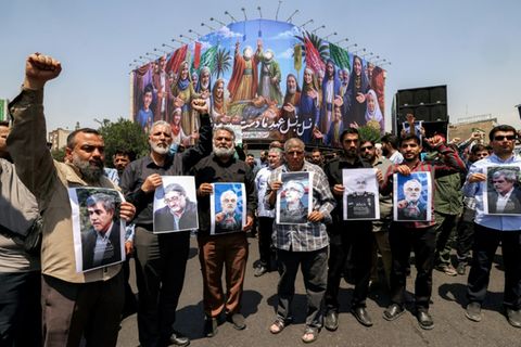 Proteste im Iran gegen Israels Angriff
