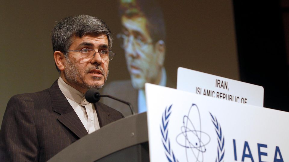 The Iranian nuclear authority manager Fereydoun Abbasi-Davani at the speaker.