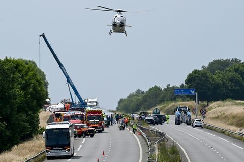 Großeinsatz am Unfallort nahe Degré