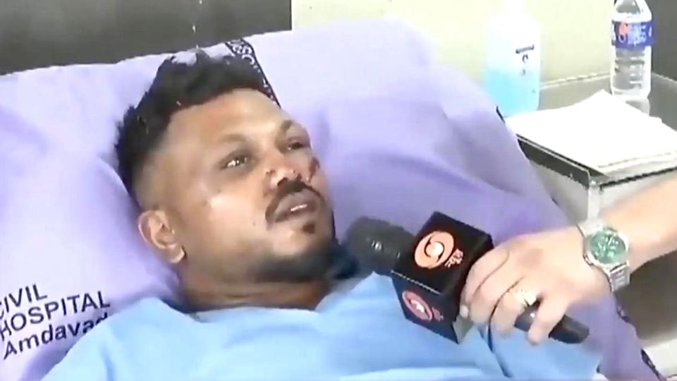 Flugzeugunglück in Ahmedabad: "Ich weiß nicht, wie ich überlebt habe" Flugzeugunglück in Ahmedabad: "Ich weiß nicht, wie ich überlebt habe"