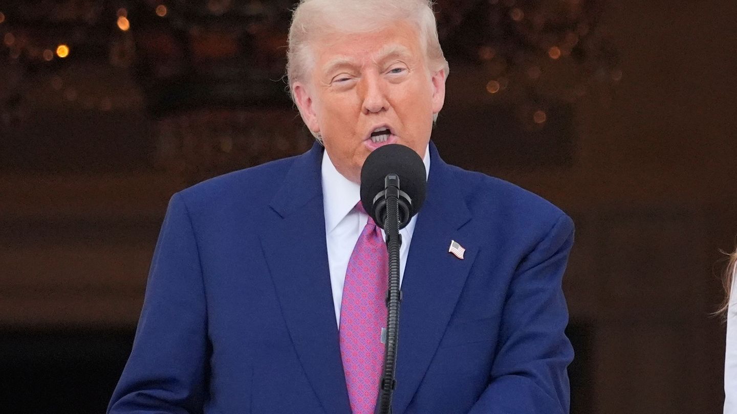 Help for farmers and hotels: Report: Trump weakens sharp migration course