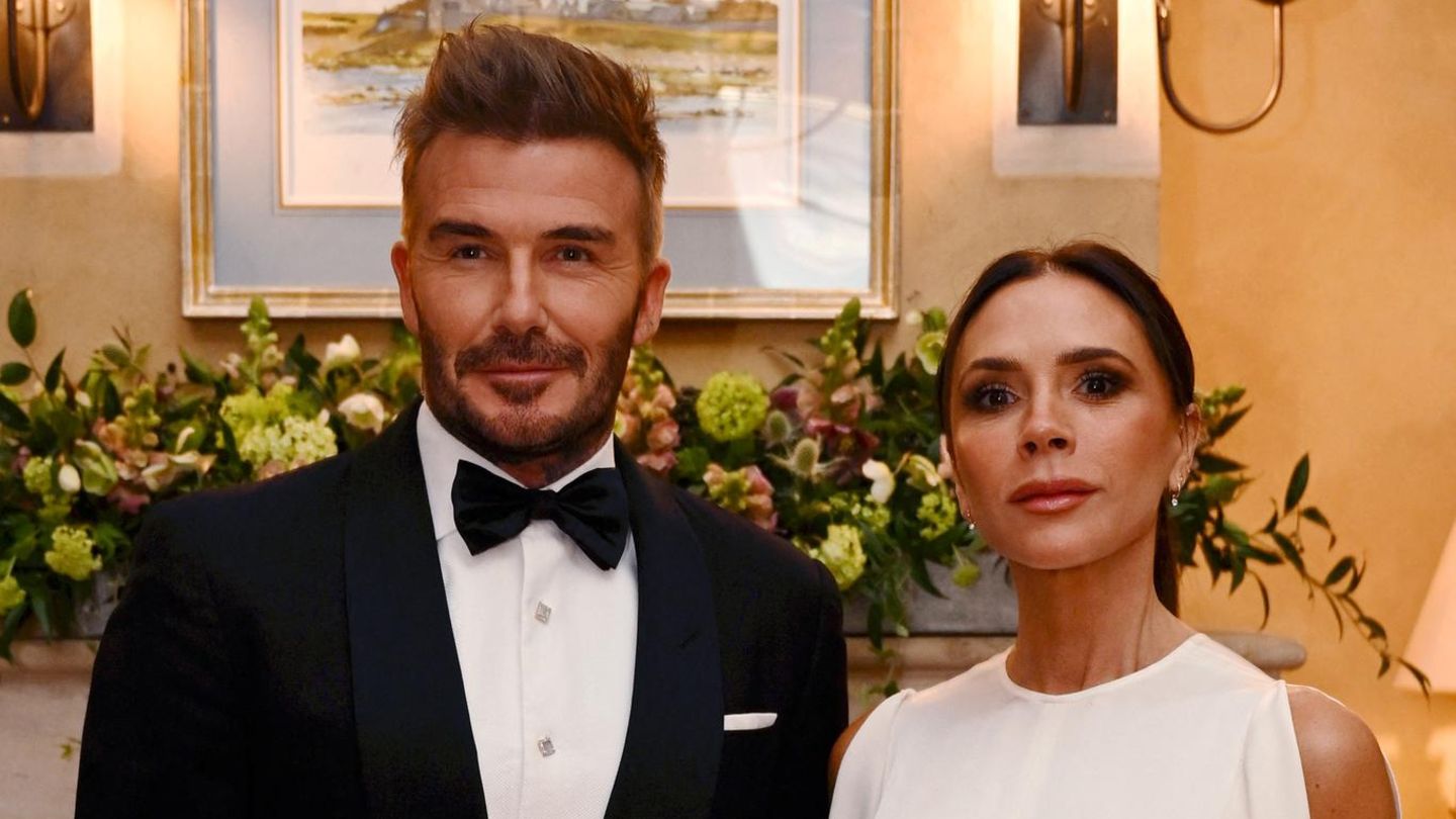VIP news: David Beckham is beaten to the knight