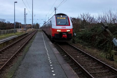Regionalexpress auf Rügen