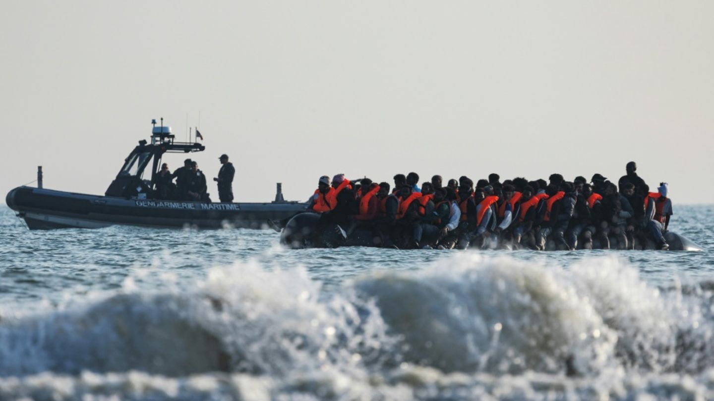 Migranten bei der Überquerung des Ärmelkanals