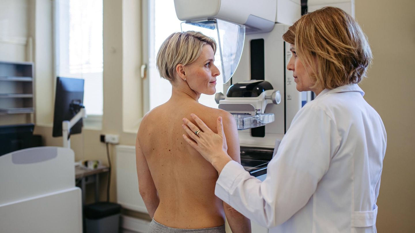 Wir nennen Ihnen ausgezeichnete Kliniken im Bereich Brustkrebs
