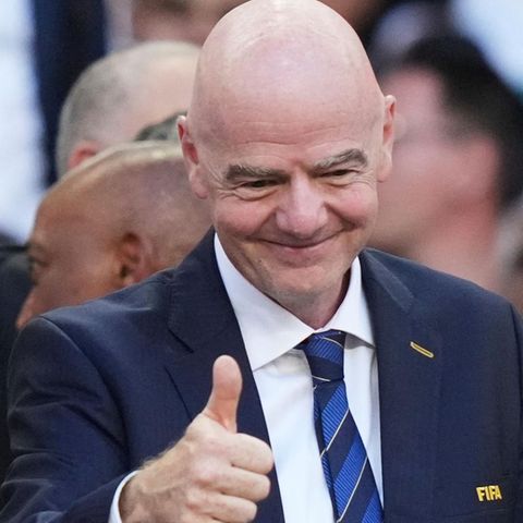 Thumbs up: FIFA President Gianni Infantino shows the opening game of the club World Cup in Miami in a good mood