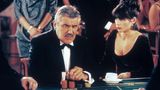 In internationalen Filmproduktionen war Adorf schon längst Stammgast. 1997 spielte er in der Literaturverfilmung "Fräulein Smillas Gespür für Schnee"