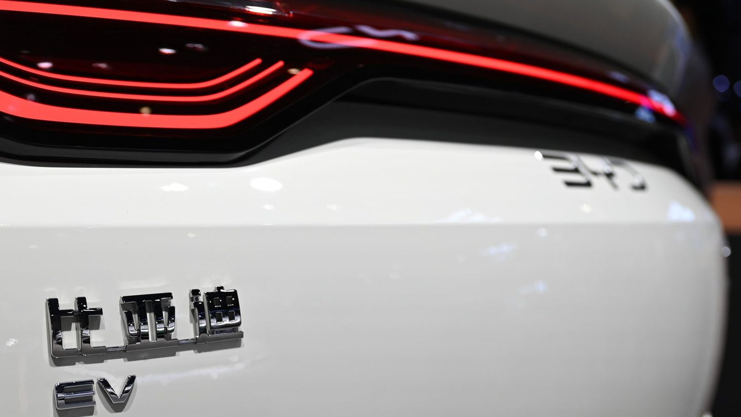 Electromobility: Analysis for the turn of the e-car: Chinese pass by