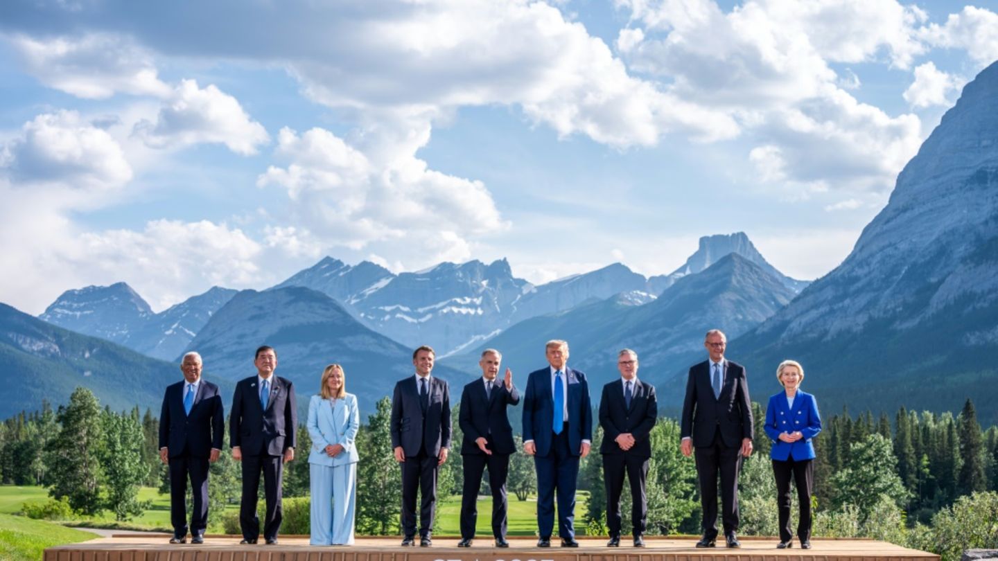 Staats- und Regierungschefs beim G7-Gipfel in Kanada