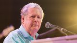 Der Mitgründer der Beach Boys starb am 11. Juni im Alter von 82 Jahren. Wilson hatte fast alle Beach-Boys-Hits geschrieben und die Alben der Band produziert. Viele seiner Songs wurden zu Klassikern – so etwa "Fun Fun Fun", "Good Vibrations", "Little Deuce Coupe", "Help Me Rhonda" und "Surfin' USA". Zuletzt war er an einer Art Demenz erkrankt und stand unter Vormundschaft   