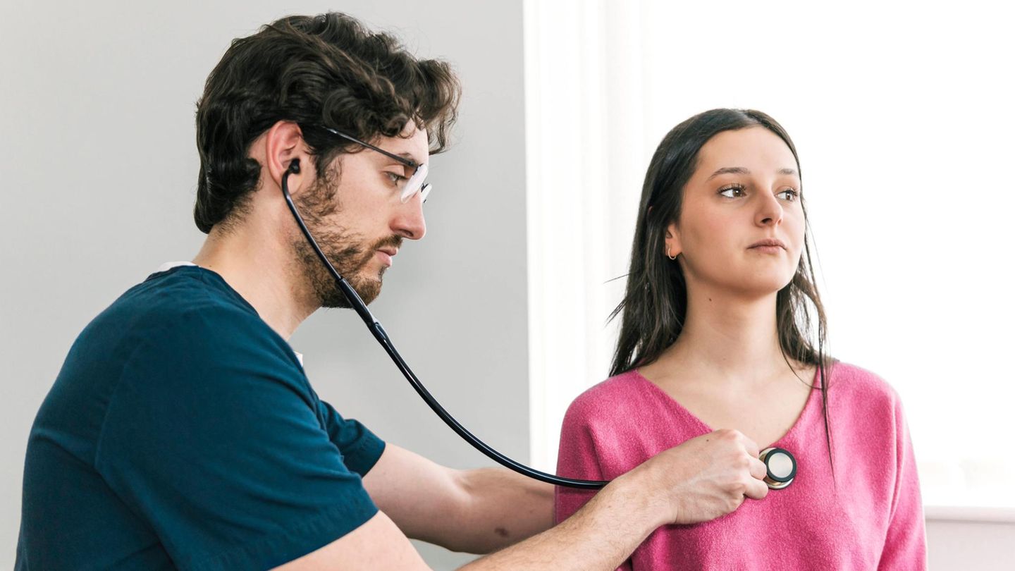 Wir nennen Ihnen ausgezeichnete Kliniken im Bereich Rhythmologie
