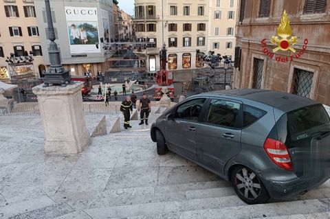 Spanische Treppe Rom Auto