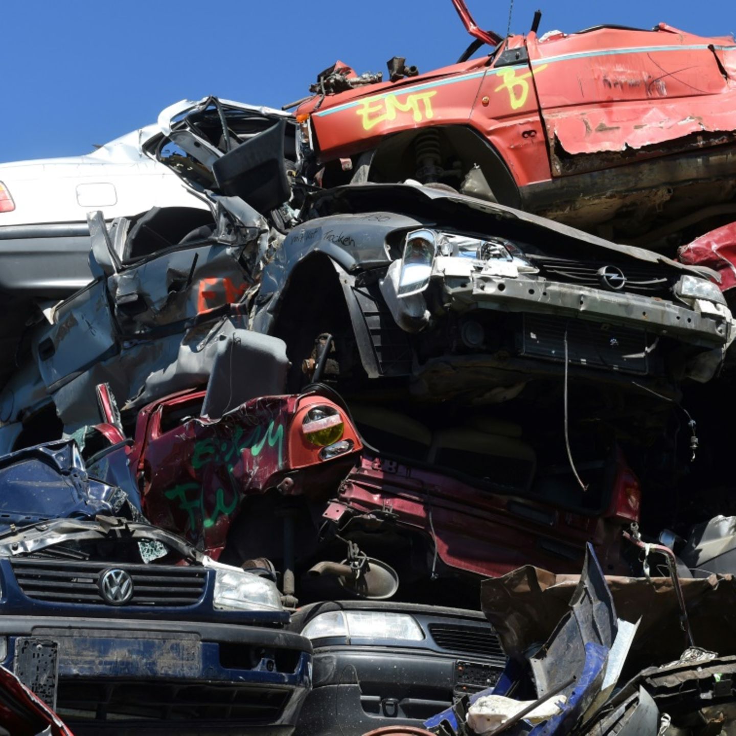 EU-Umweltminister einigen sich auf Recycling-Vorgaben fr Autos | STERN.de