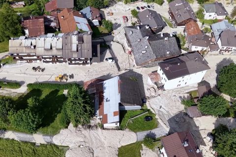 Notstand ausgerufen: Erdrutsch verschüttet italienisches Dorf
