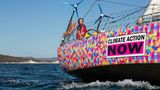 Lisa Blair auf ihrer Yacht Climate Action Now