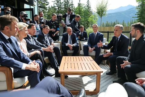 Selenskyj im Kreis der G7