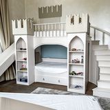 Das Ritterburg-Kinderbett soll immerhin einen vierstelligen Betrag einbringen