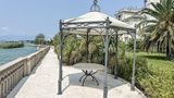 Auch dieser Gartenpavillon ist zu haben...
