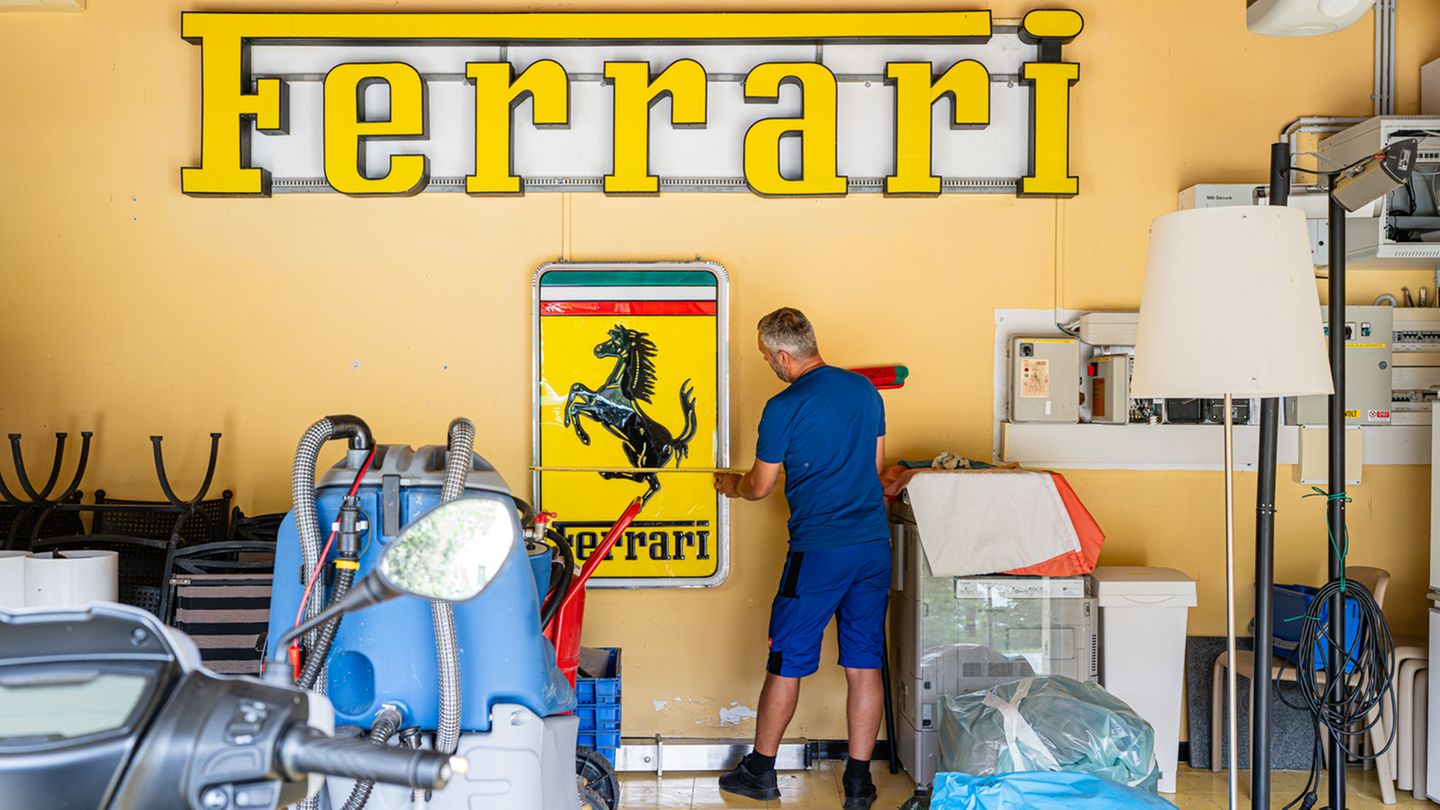 Auch die Garage muss entrümpelt werden