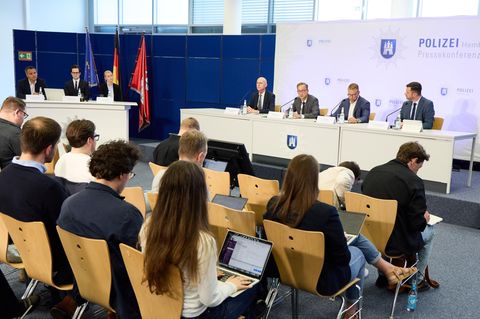 Pressekonferenz der Hamburger Polizei