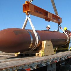 Die GBU-57 wiegt beinahe 14 Tonnen