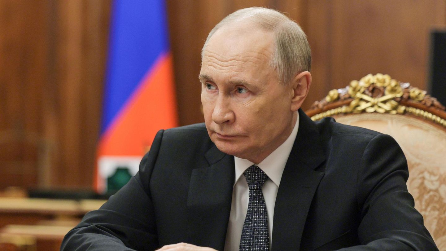 Vladimir Putin supposedly ready to talk to Chancellor Merz