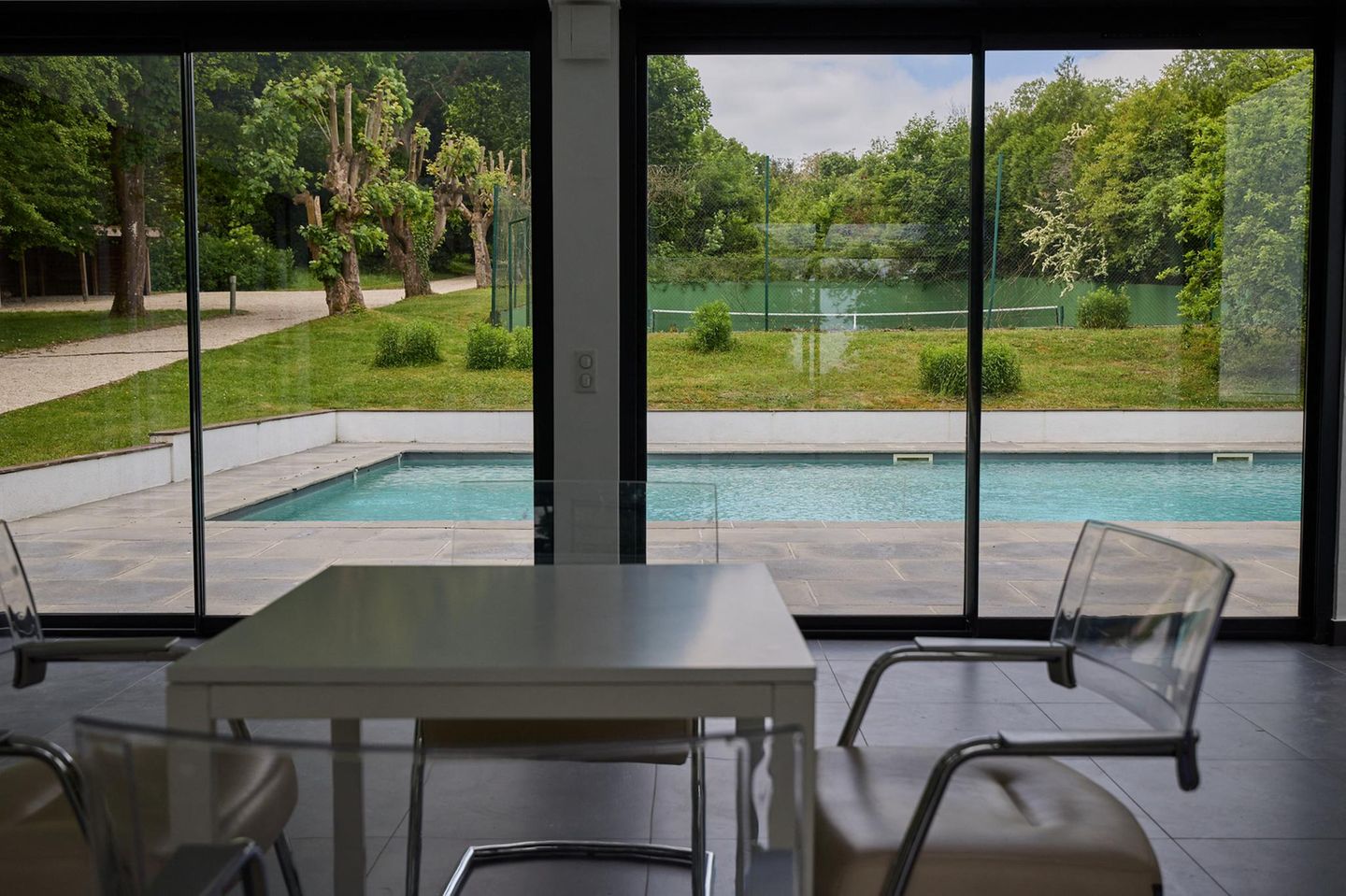Karl Lagerfeld Villa Poolhaus
