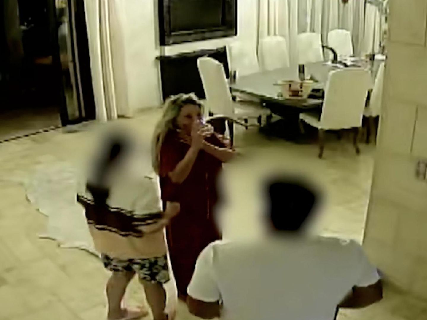 Geissens veröffentlichen Überwachungsvideos nach Raubüberfall