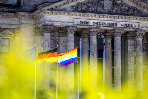 In diesem Jahr weht die Regenbogenflagge nicht vor dem Deutschen Bundestag
