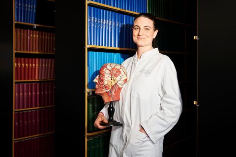 Operation am Gehör: Professorin Sarina Müller, Direktorin der HNO-Klinik