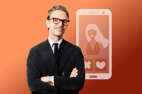 Montage zeigt Sebastian Tigges vor einer Handy-Illustration, Thema Dating